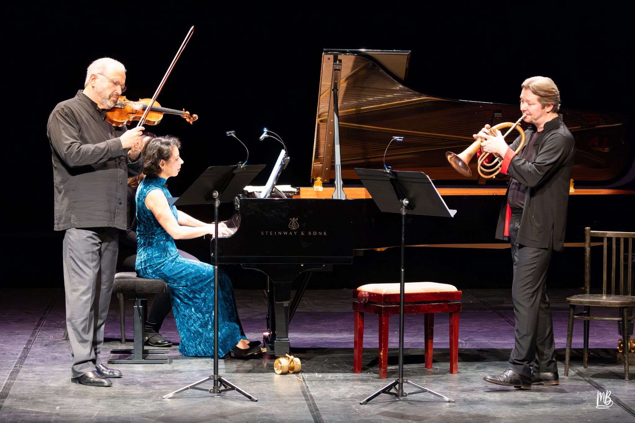 20241020   Vibration(s)   MB 38